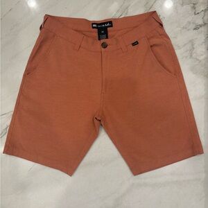 Travis Mathew Men's Flat Front Shorts 30 Same Day Shipping Clay Color